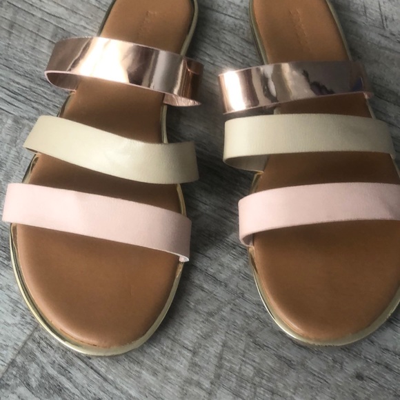 bamboo gold sandals